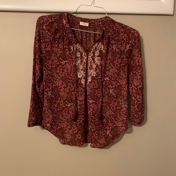 Embroidered Tie Detail Top - Picture 2 of 4